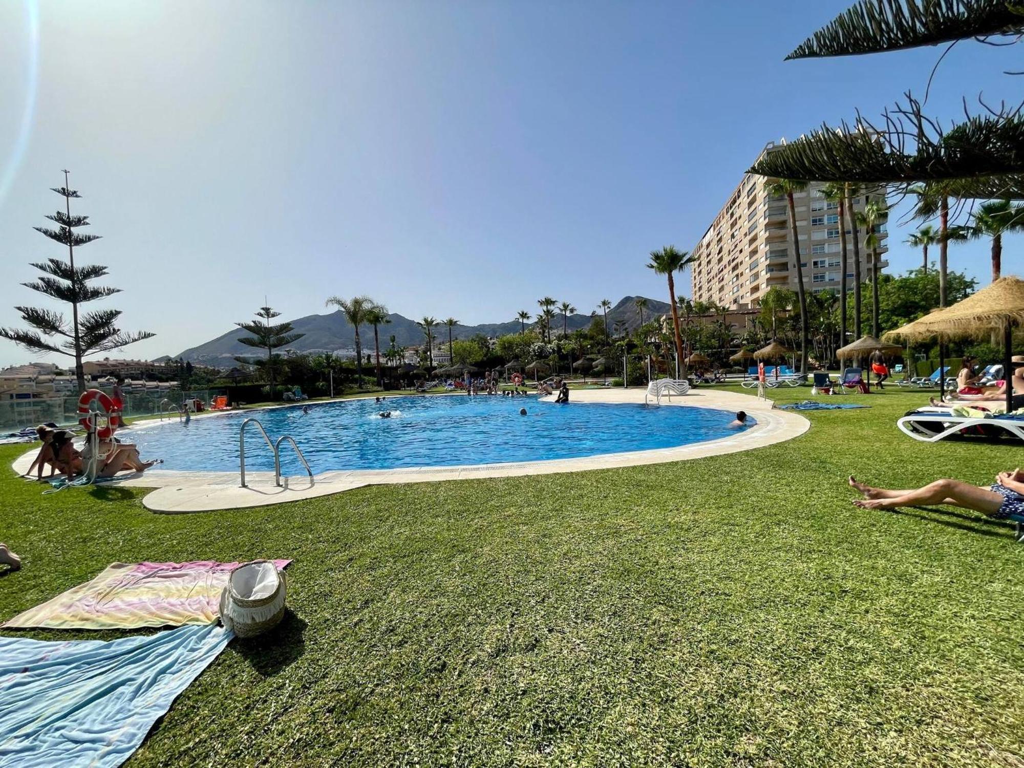 El Coloso De Steram Flats Benalmádena Dış mekan fotoğraf
